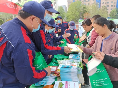 共建美好家園 我市愛(ài)國(guó)衛(wèi)生月與環(huán)保咨詢服務(wù)雙管齊下